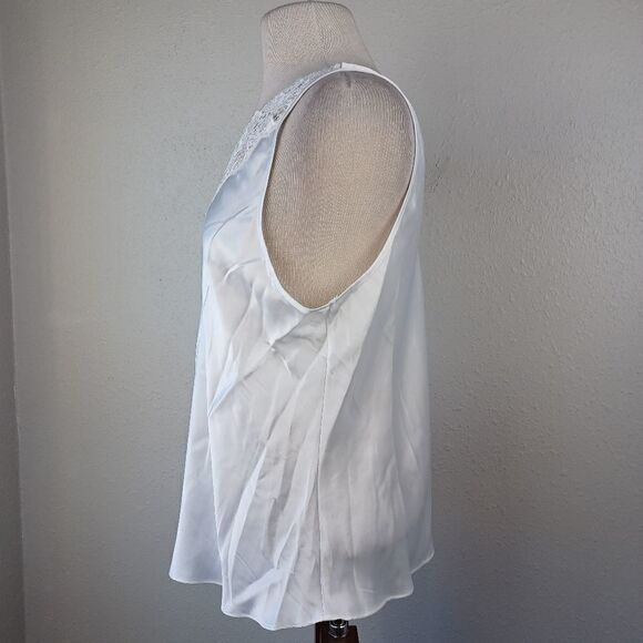 EUC Cinema Etoile Women's White Night Shirt Size L - Picture 3 of 6